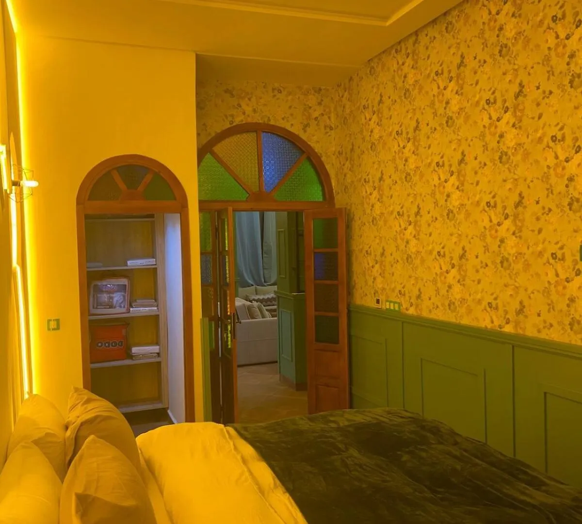 Vinttage Green House Fes Morocco