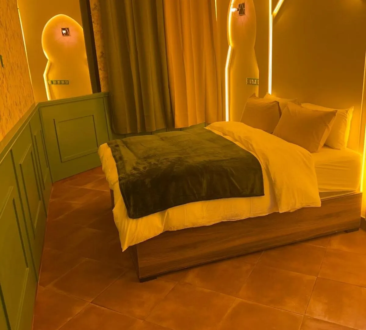 Vinttage Green House Fes Morocco