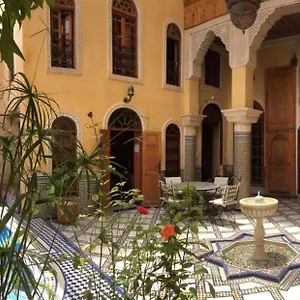  Pensión Layalina