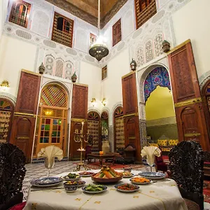 Риад Ibn Khaldoun, Фес